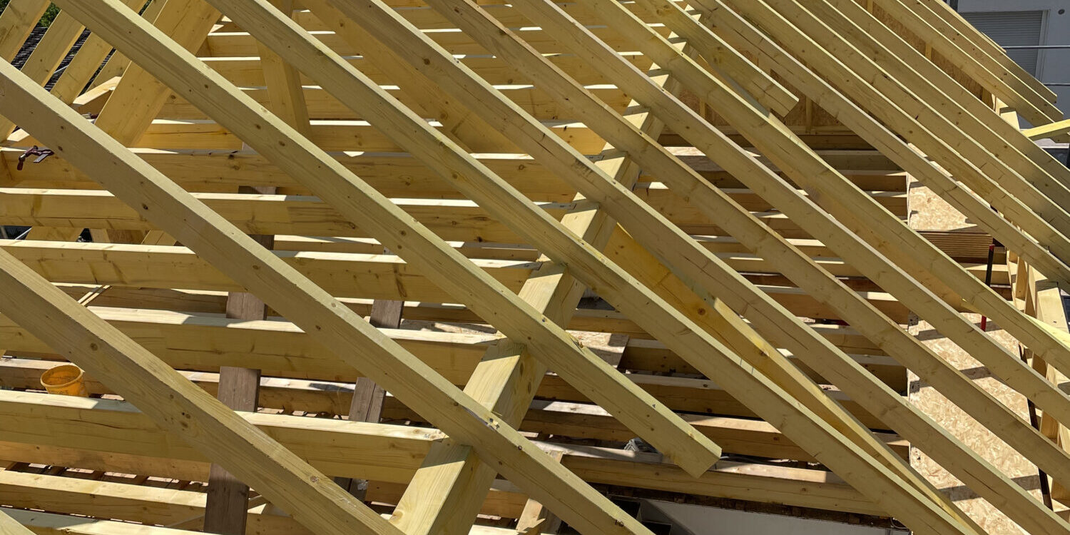 CHARPENTES UNTEREINER_47 1500X750 | Charpentes Untereiner Quels sont les avantages d’une charpente en lamellé-collé ? Saint-Louis