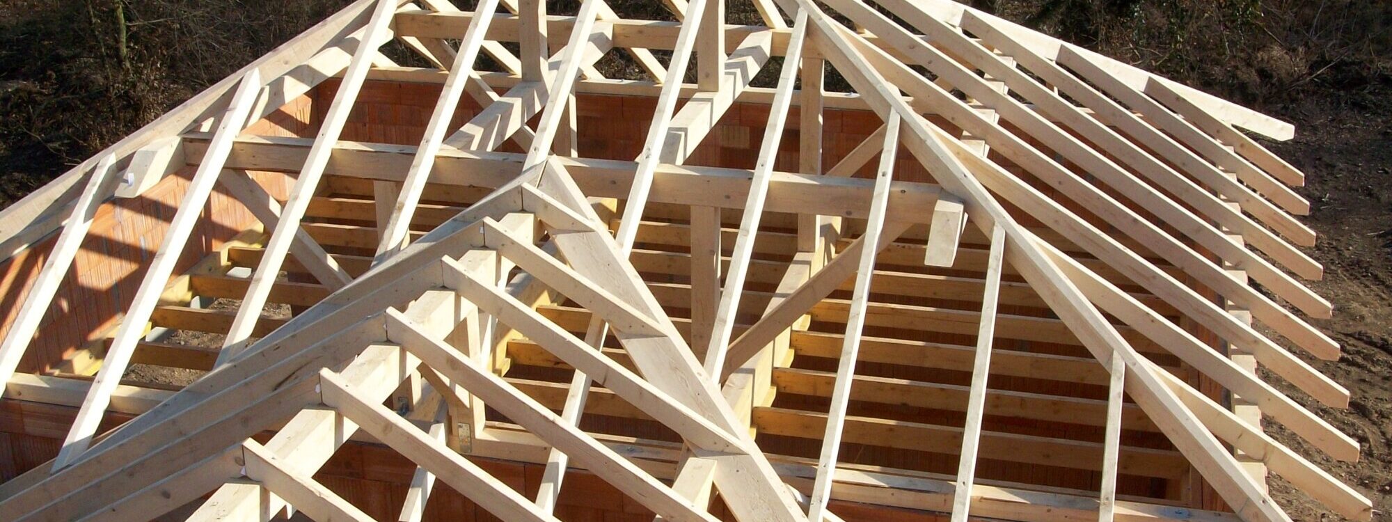 Quelle est la diff&eacute;rence entre une toiture chaude et une toiture froide ? Riedisheim